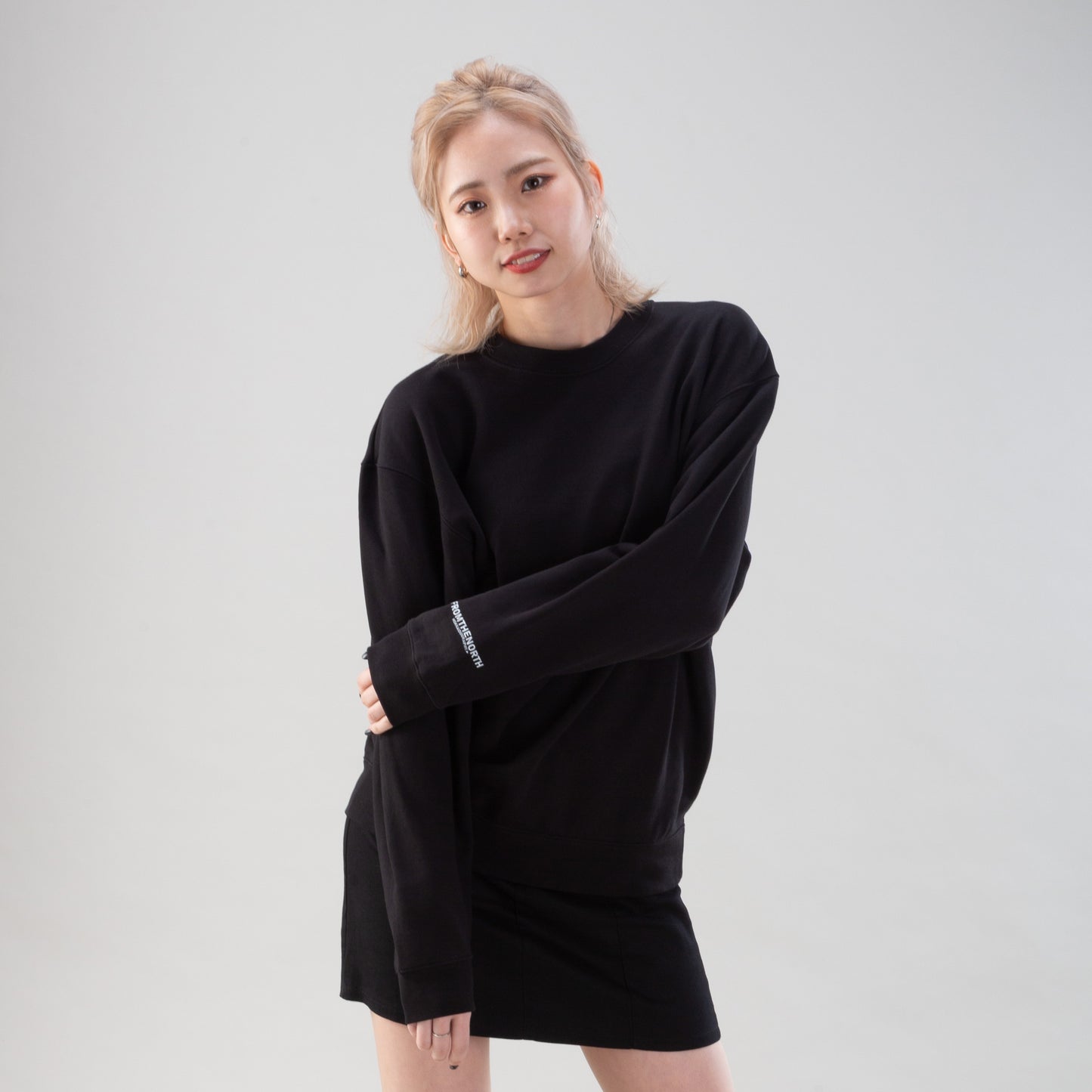 北海道 HOKKAIDO ホッカイドウ ホッカイドウグラフィー HOKKAIDOGRAPHY アパレルUnisex FROM THE NORTH HP Sweat Crew