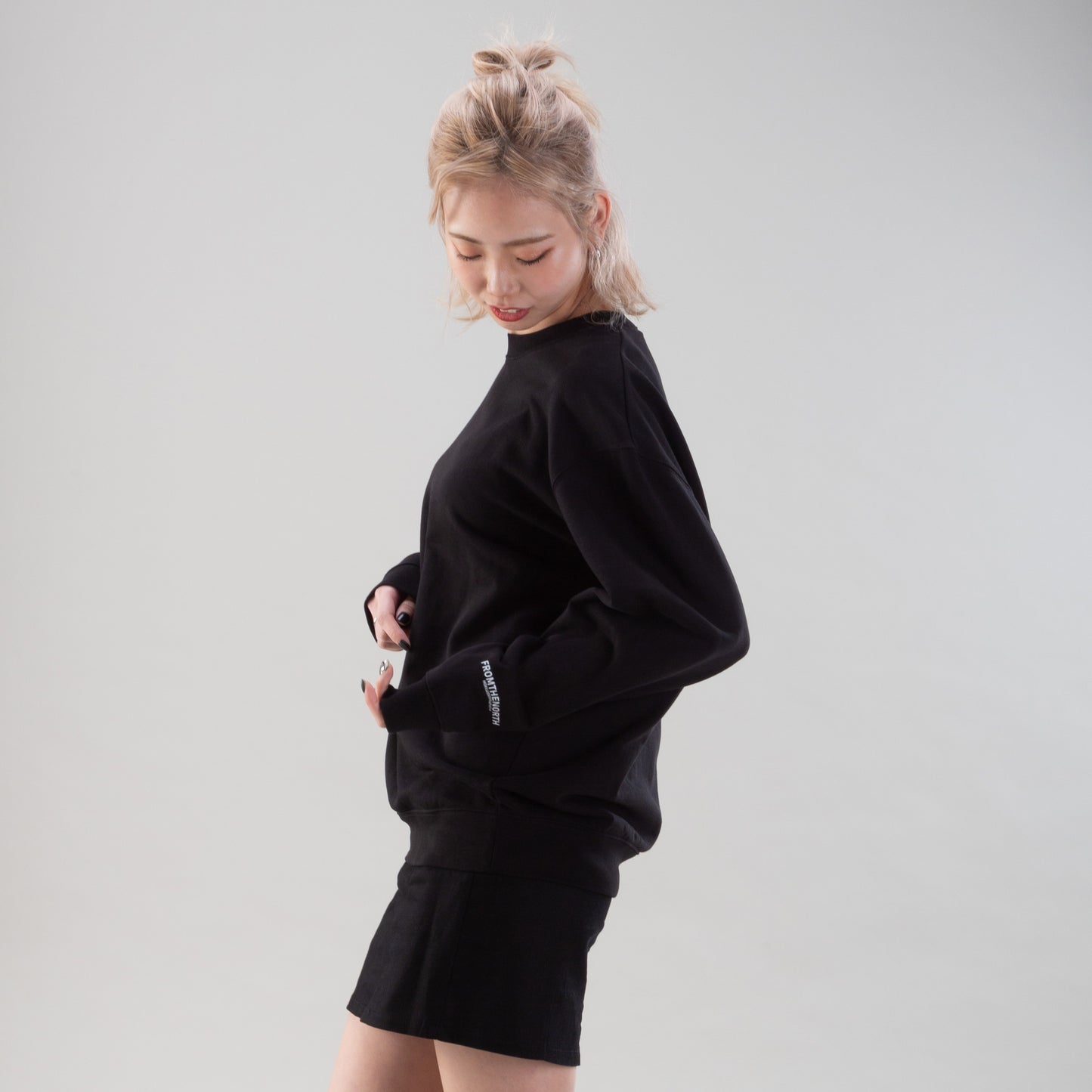 北海道 HOKKAIDO ホッカイドウ ホッカイドウグラフィー HOKKAIDOGRAPHY アパレルUnisex FROM THE NORTH HP Sweat Crew