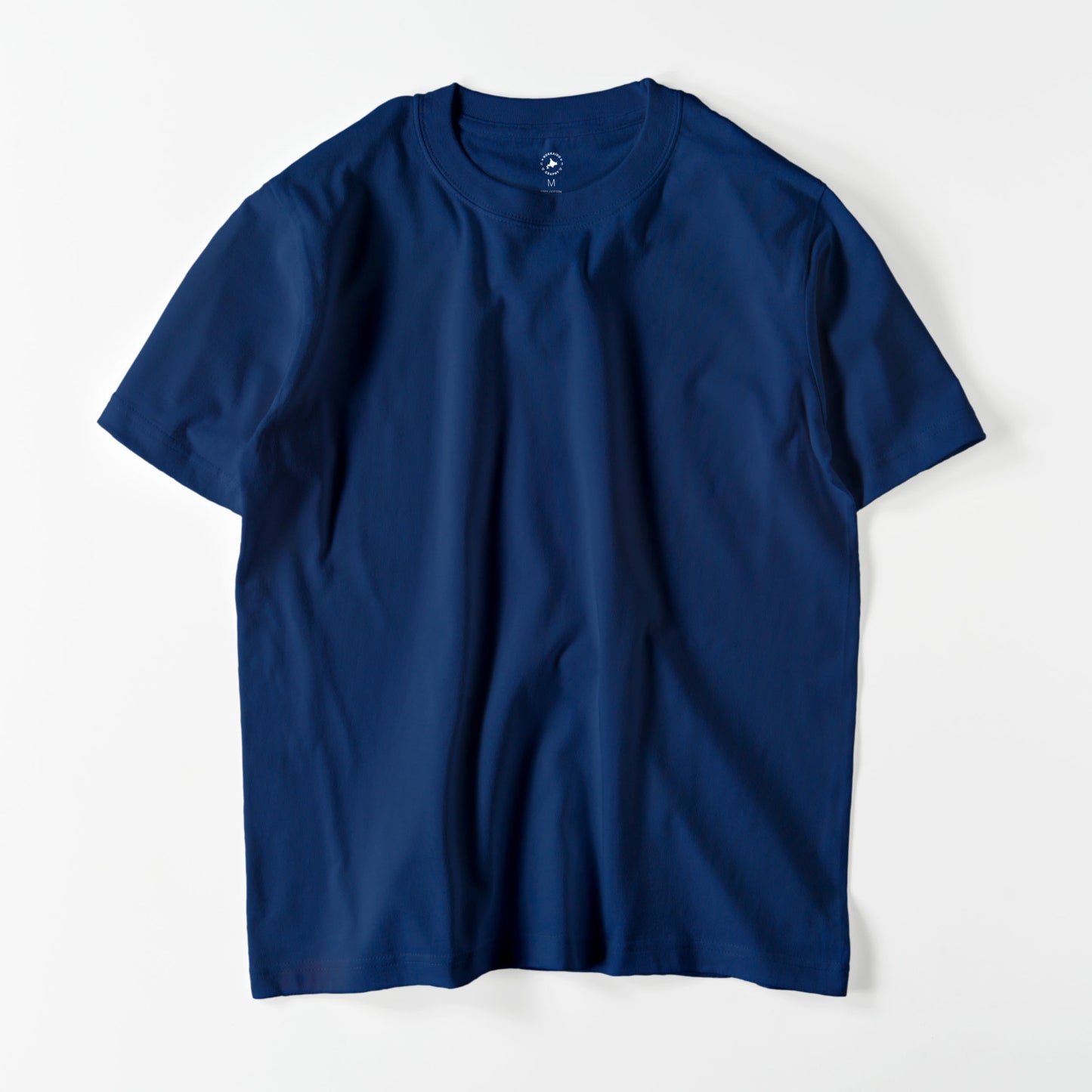 Unisex ツリー Tシャツ