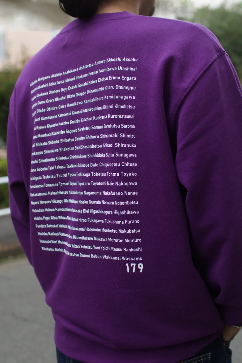 10月限定 "179" HOKKAIDO CREW SWEAT