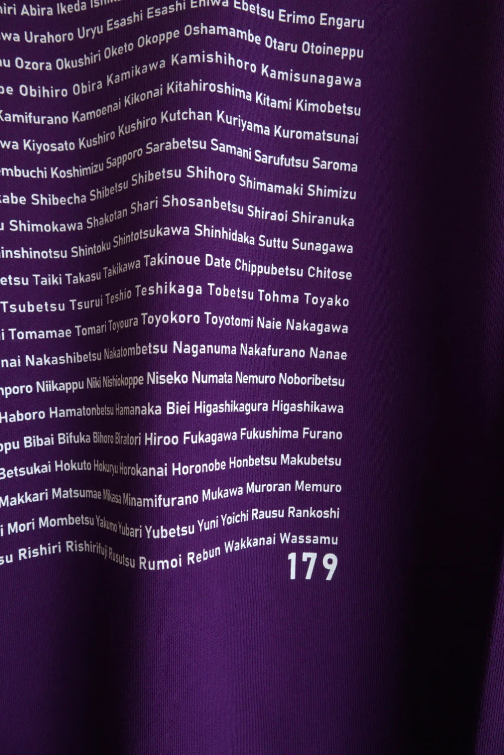 10月限定 "179" HOKKAIDO CREW SWEAT