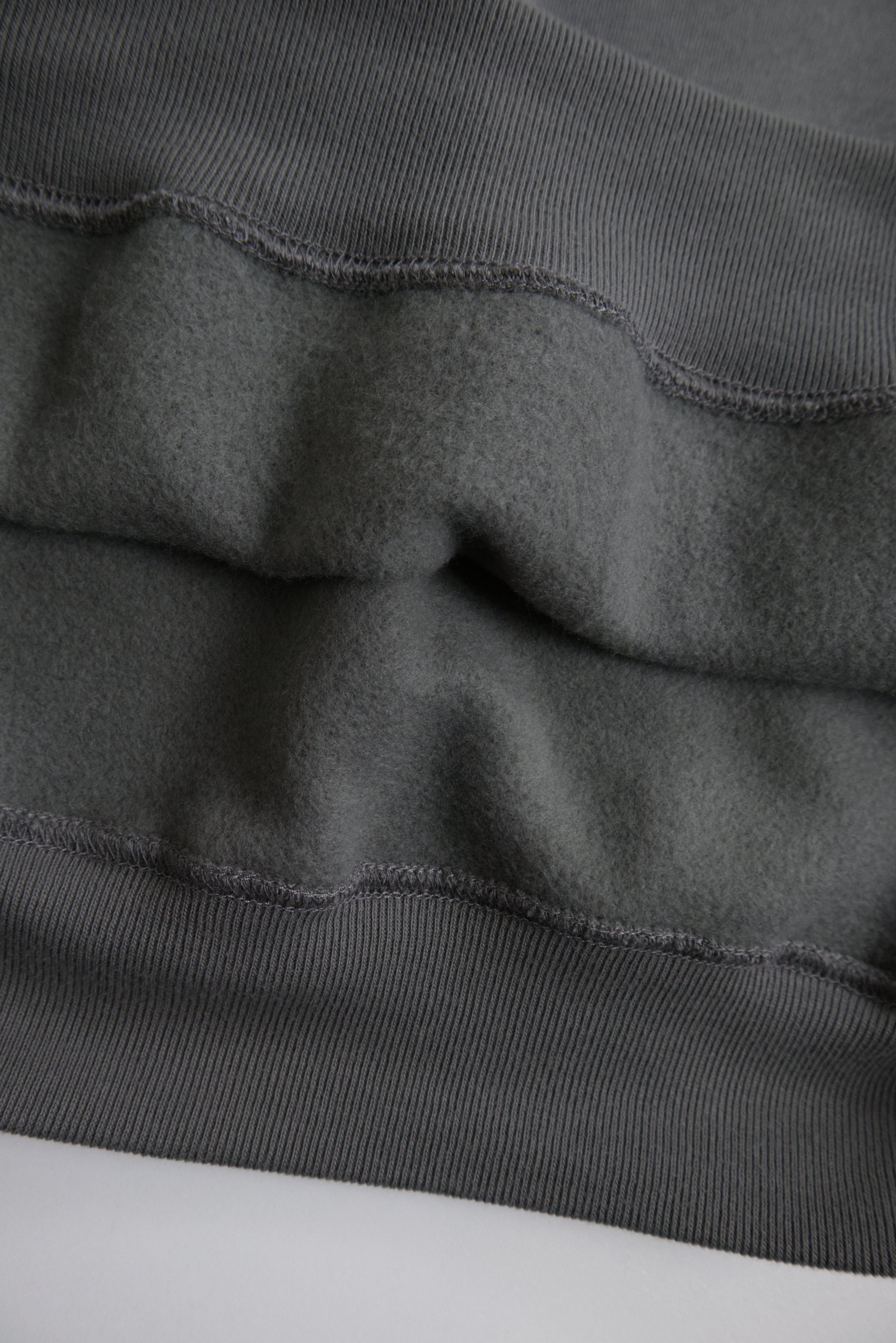 dear-place-crew-sweat-fp