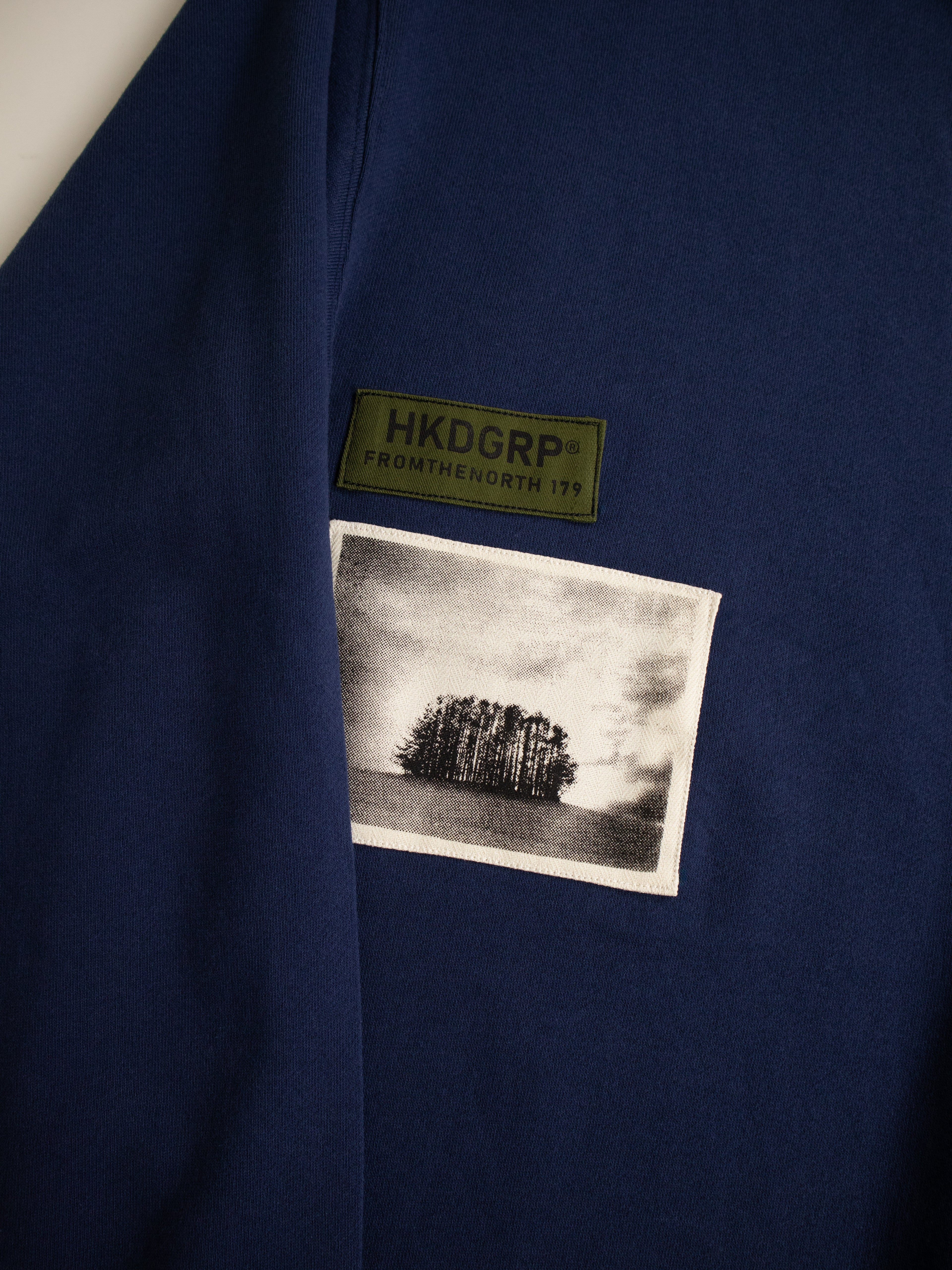 "MONO TREE " LIGHT FLEECE