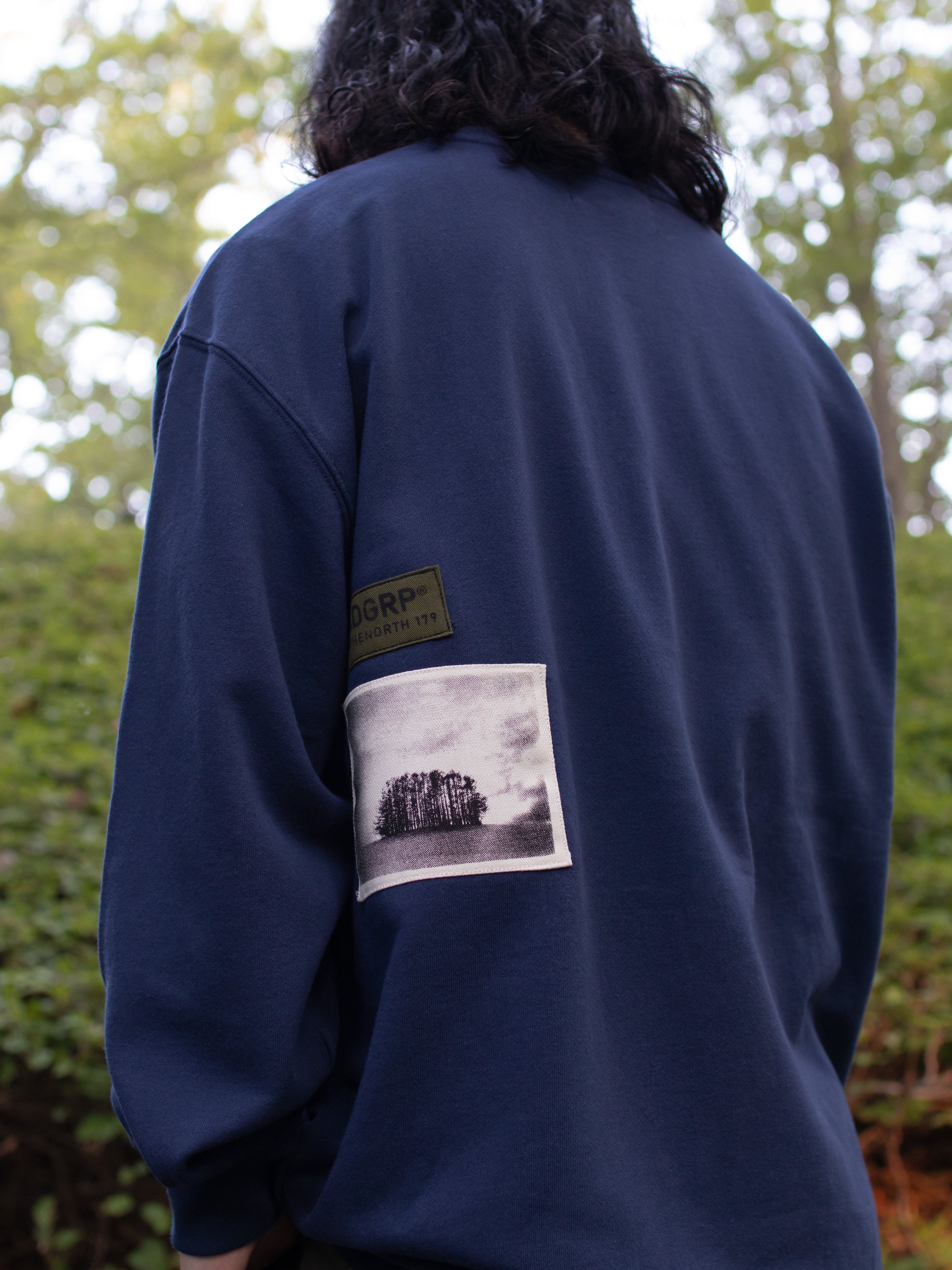 "MONO TREE " LIGHT FLEECE