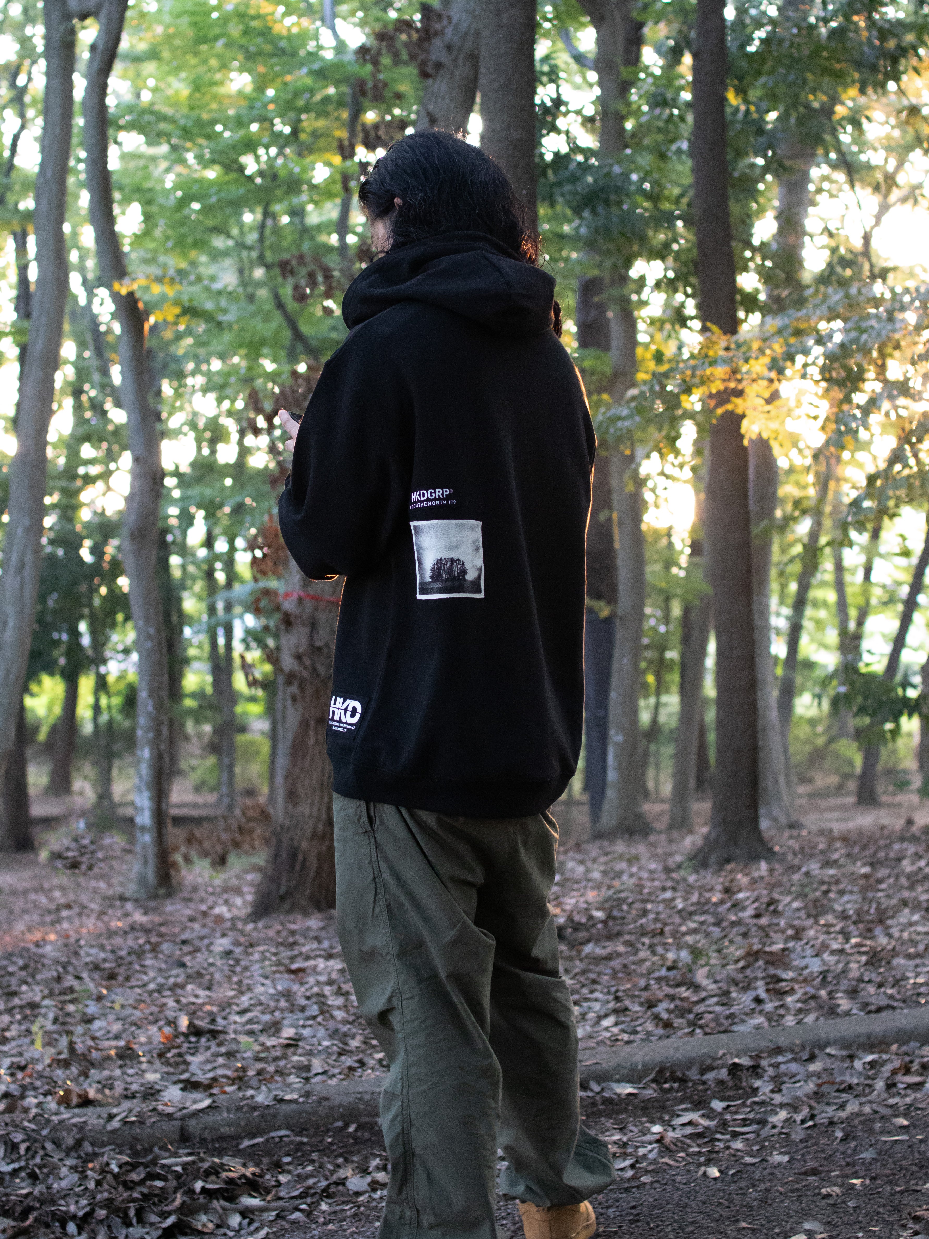 "MONO TREE " LIGHT HOODIE