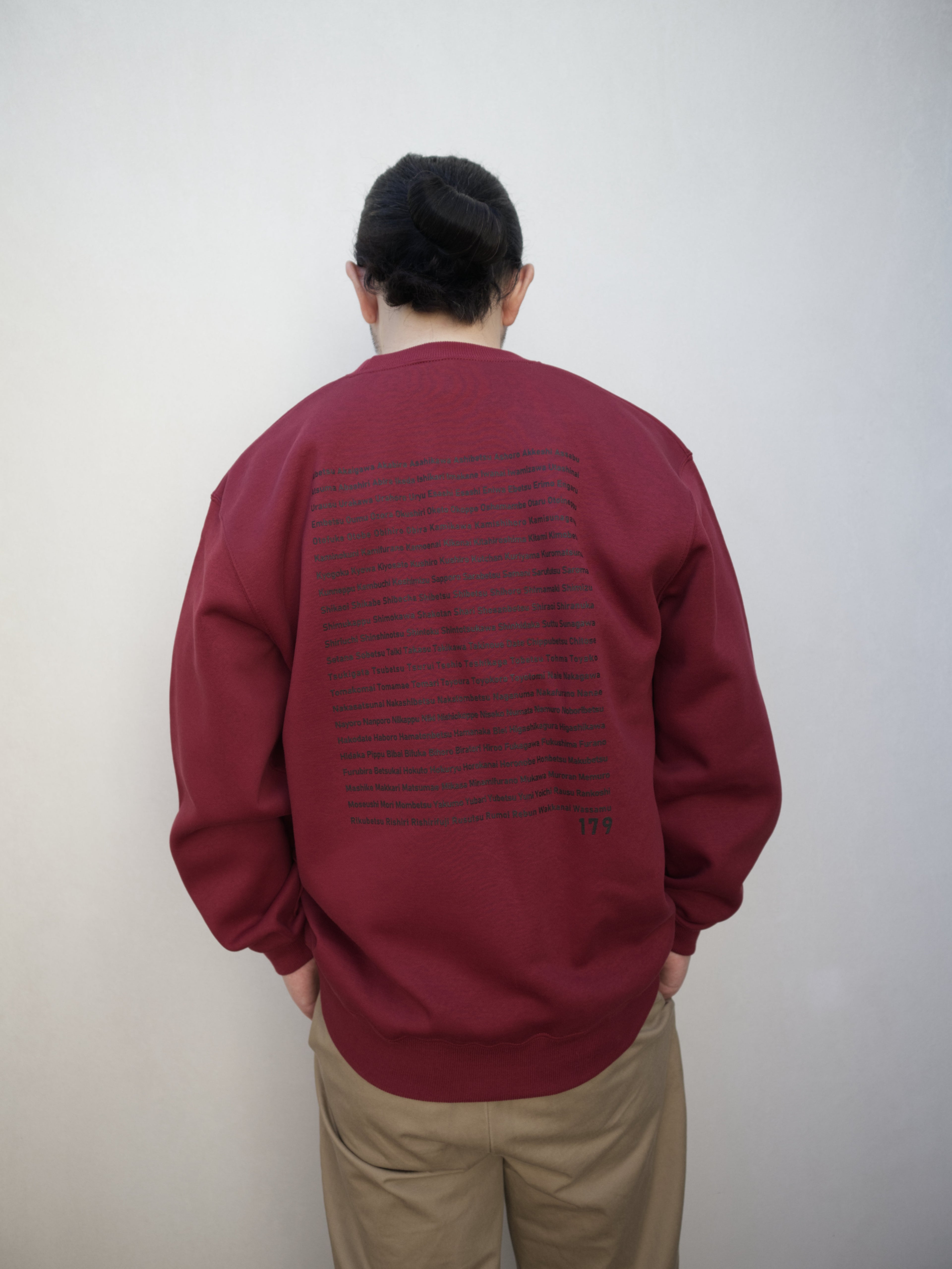 "179" HOKKAIDO CREW SWEAT