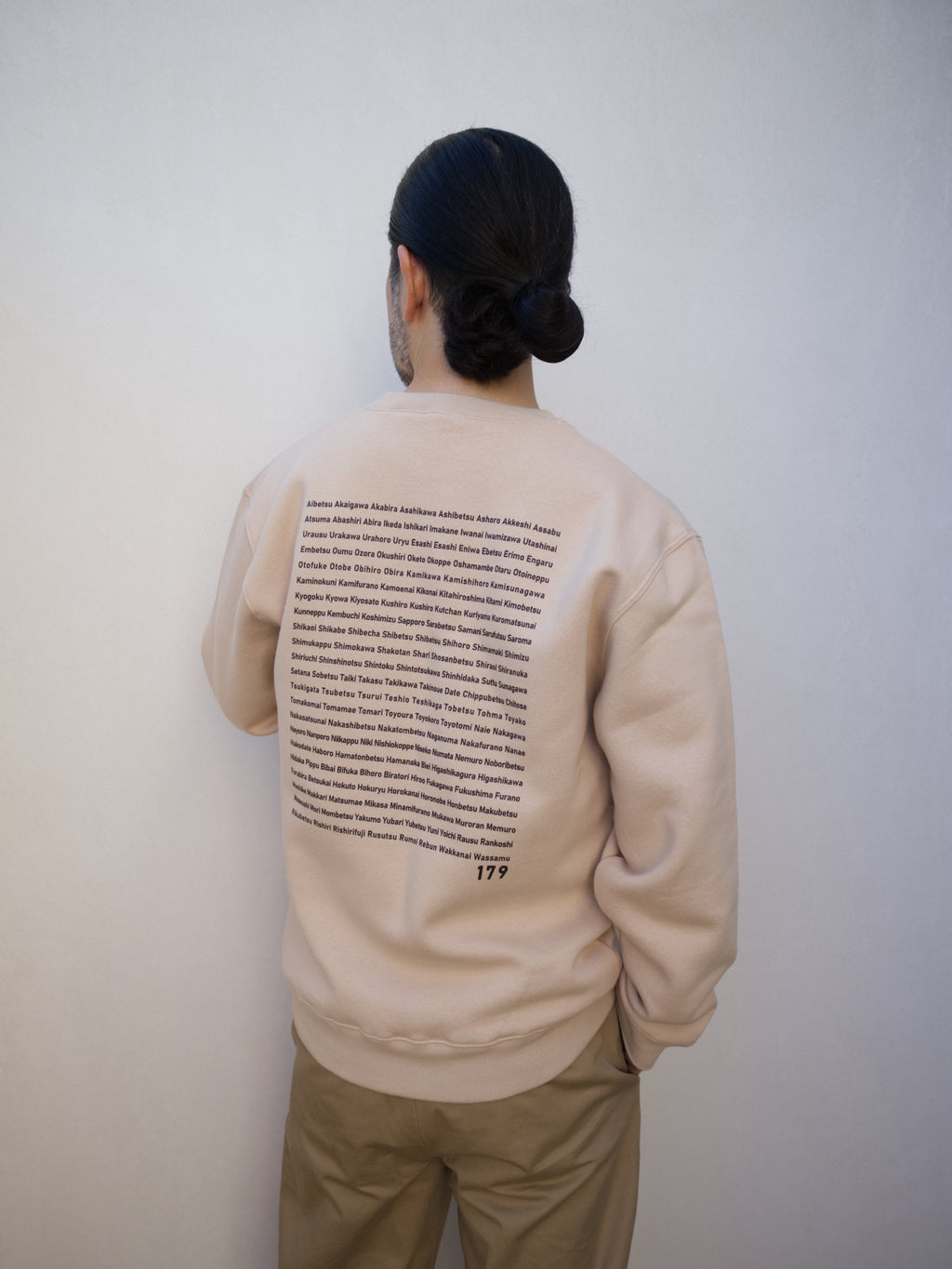 "179" HOKKAIDO CREW SWEAT