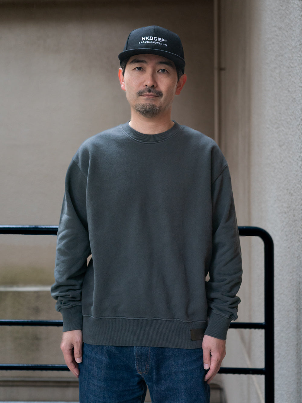 HKDGRP "LEATHER EMBLEM" CREW SWEAT