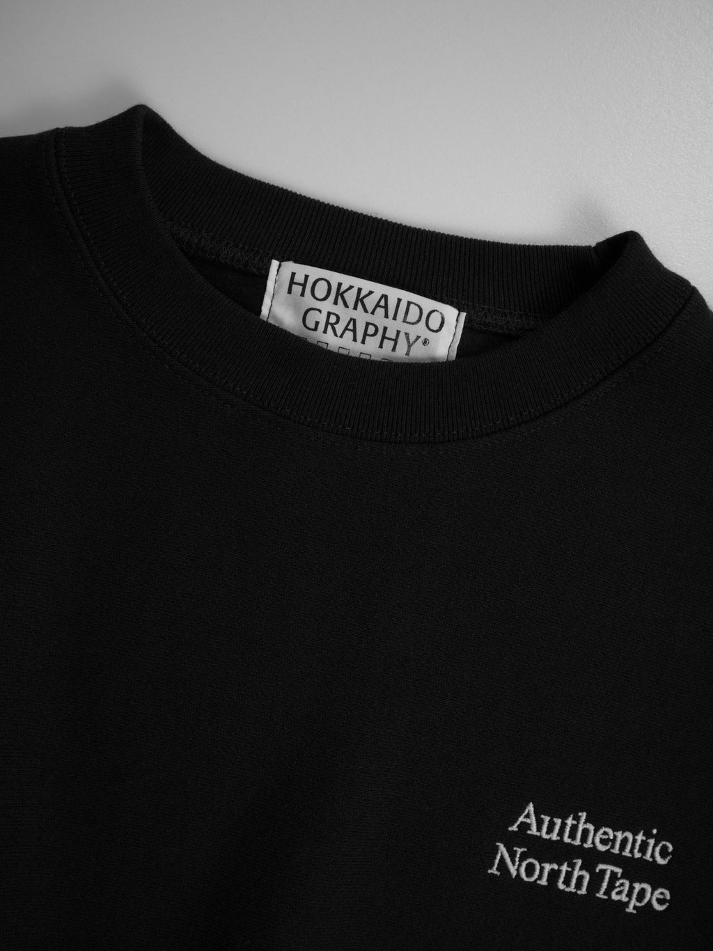 authentic-north-tape-crew-sweat