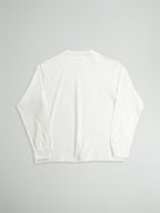 HOKKAIDOGRAPHY「THE RECORD」ロンTの背面。アメリカンスタイルなベーシックでゆとりのあるシルエット。