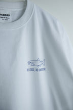 "DO LOCAL DO UNIVERSAL" TEE