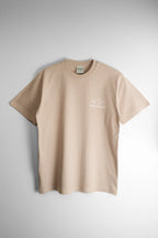 "DO LOCAL DO UNIVERSAL" TEE
