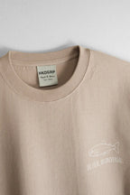 "DO LOCAL DO UNIVERSAL" TEE