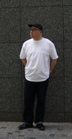 "DO LOCAL DO UNIVERSAL" TEE