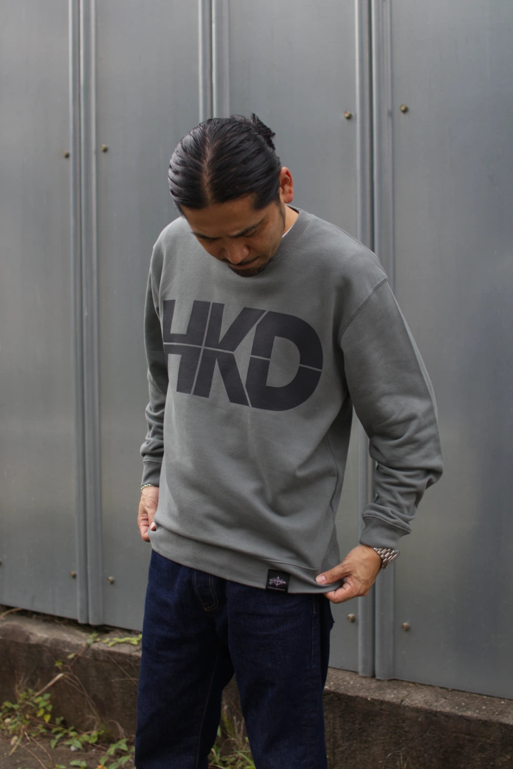 "HKD" CREW SWEAT