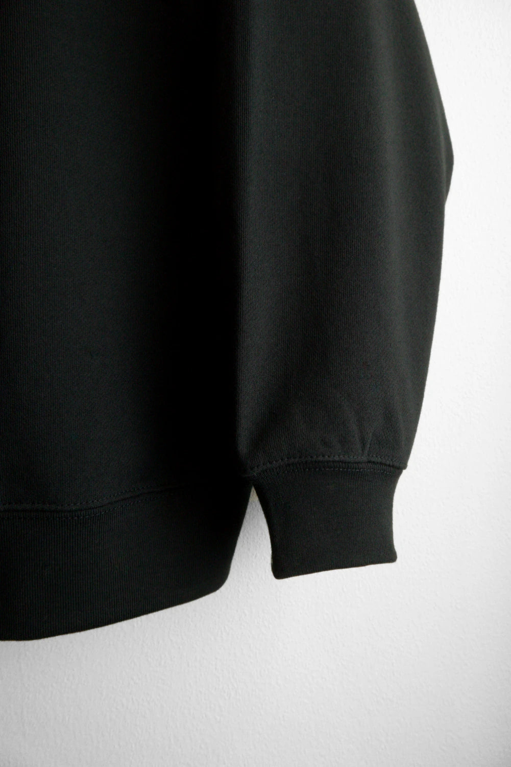 "HKD" CREW SWEAT