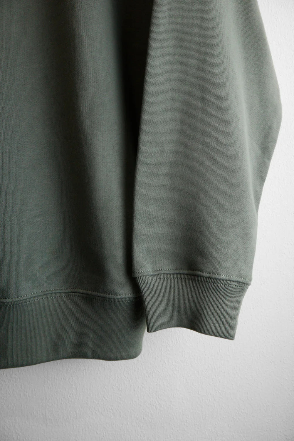 "HKD" CREW SWEAT