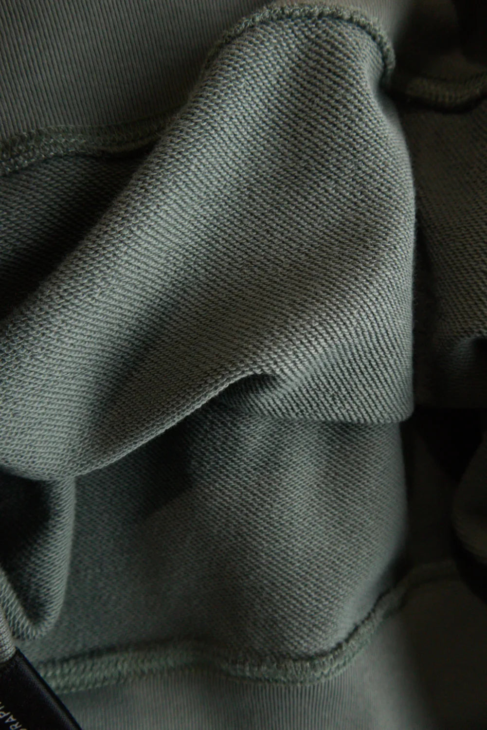 "HKD" CREW SWEAT