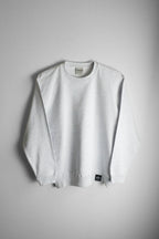 "WINTER CLUB" CREW SWEAT