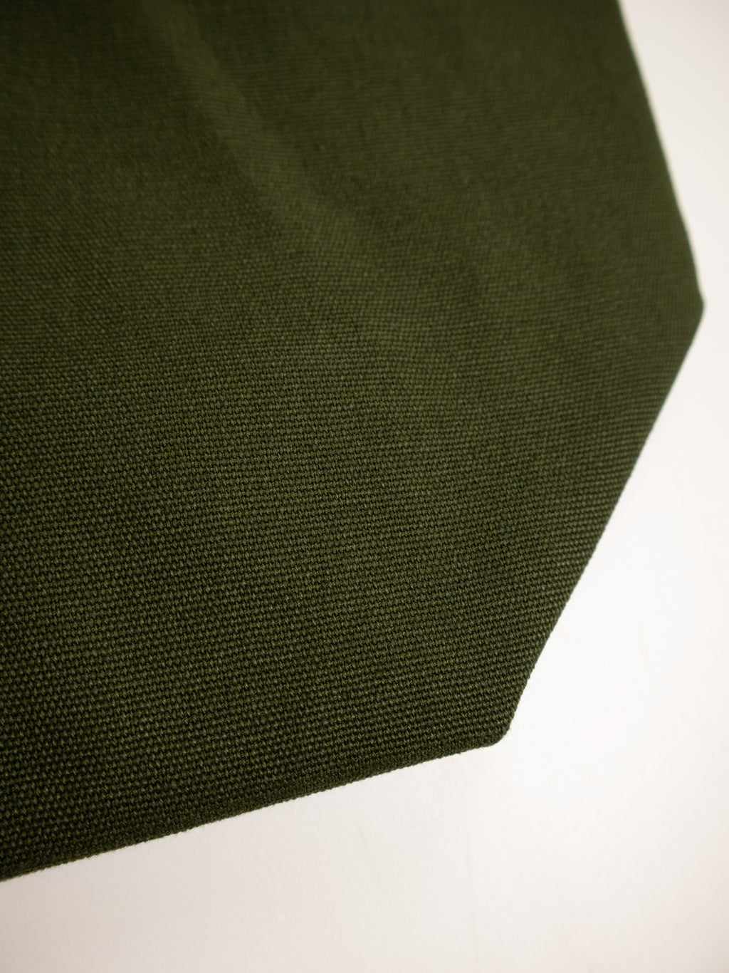 "MONO TREE" CANVAS BAG