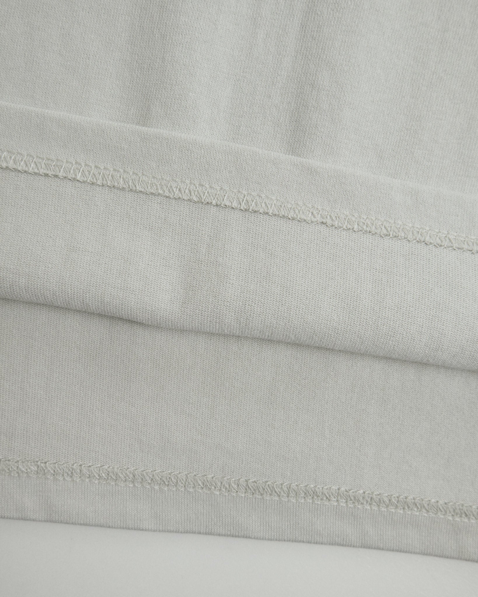 "MONO TREE " TEE