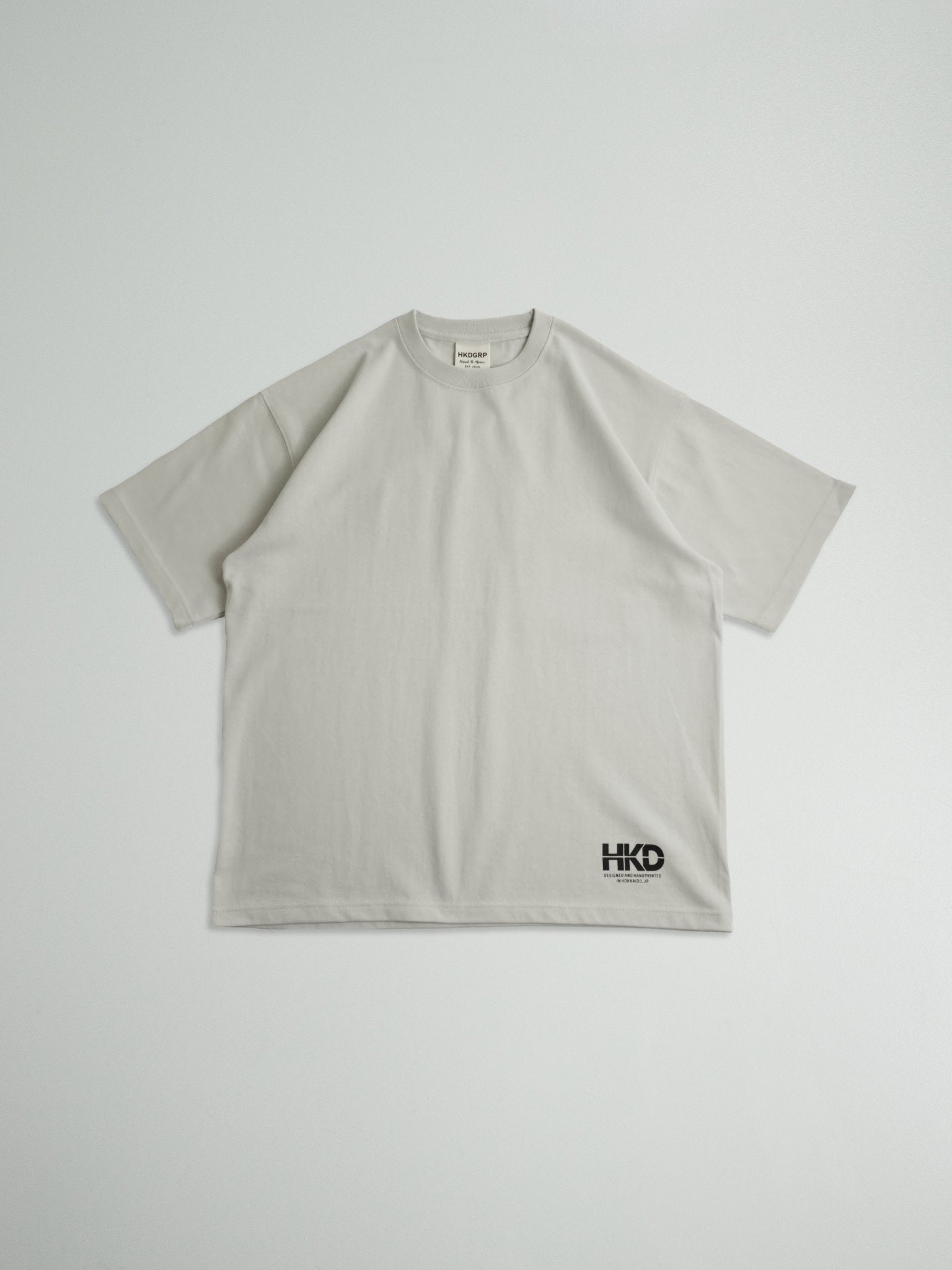 MONO TREE Tシャツ フロストグレー ピクチャーフレーム 