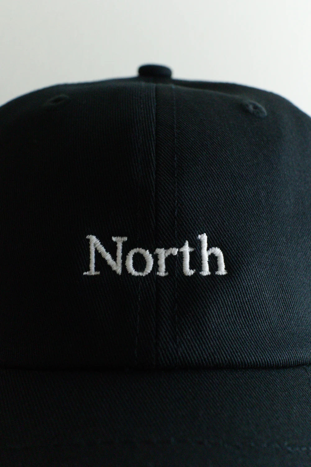 "North" CAP LOW-PROFILE