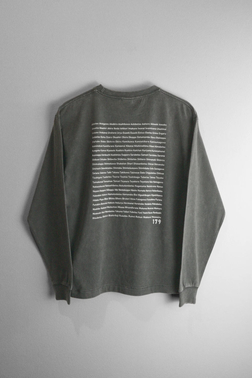 9月限定 "179" HOKKAIDO LONG SLEEVE TEE - Gray Wash